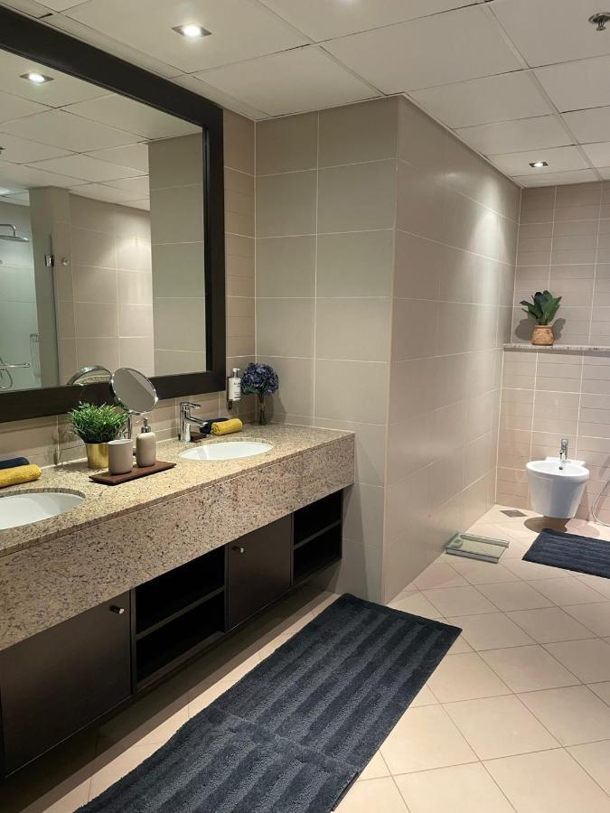 1 Bedroom Apartment In Anantara Hotel Palm Jumeirah Connected Anantara Hotel ドバイ エクステリア 写真